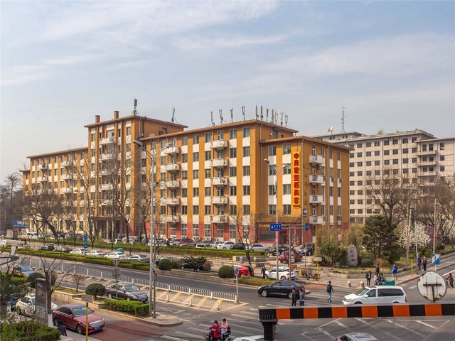 鹤壁小区自行车充电桩